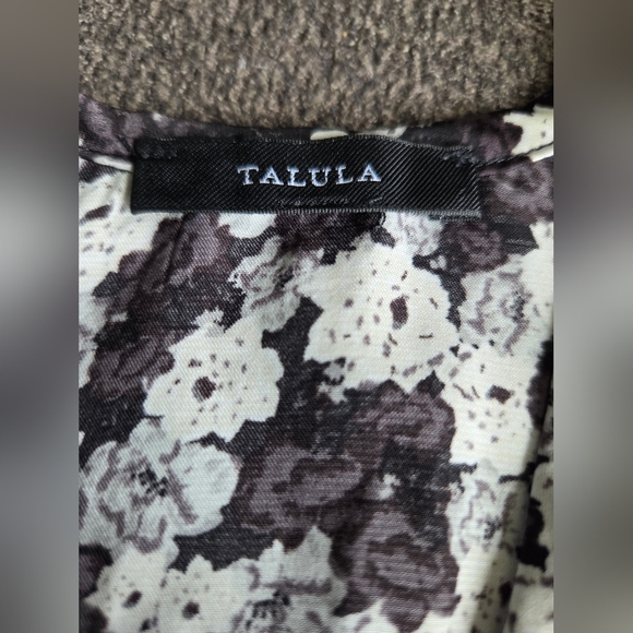 Talula Crop Polyester Tank In Size S. - Picture 4 of 5